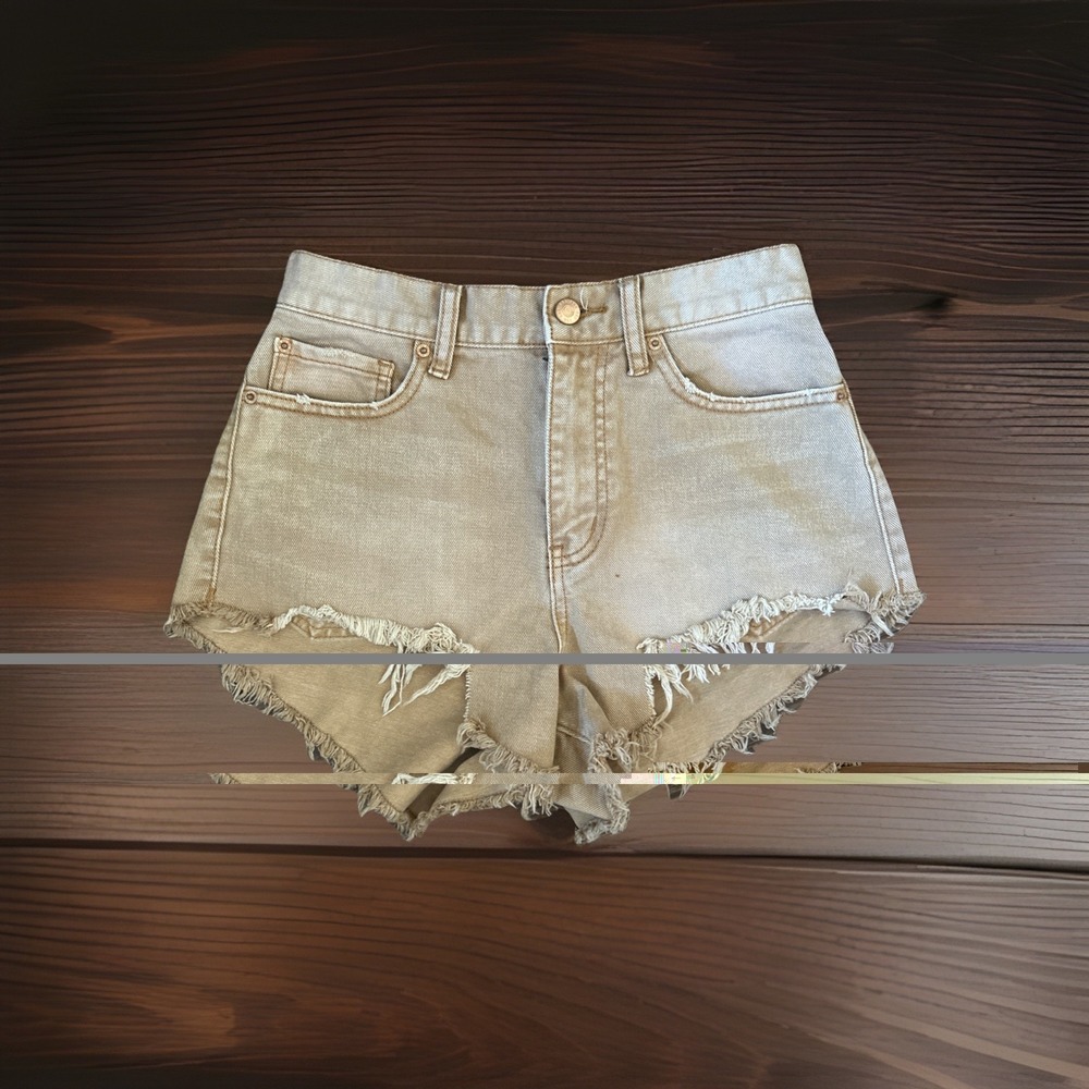 Urban Outfitters BDG Cheeky Shorts High Rise‎  Tan Distressed Booty Size 26